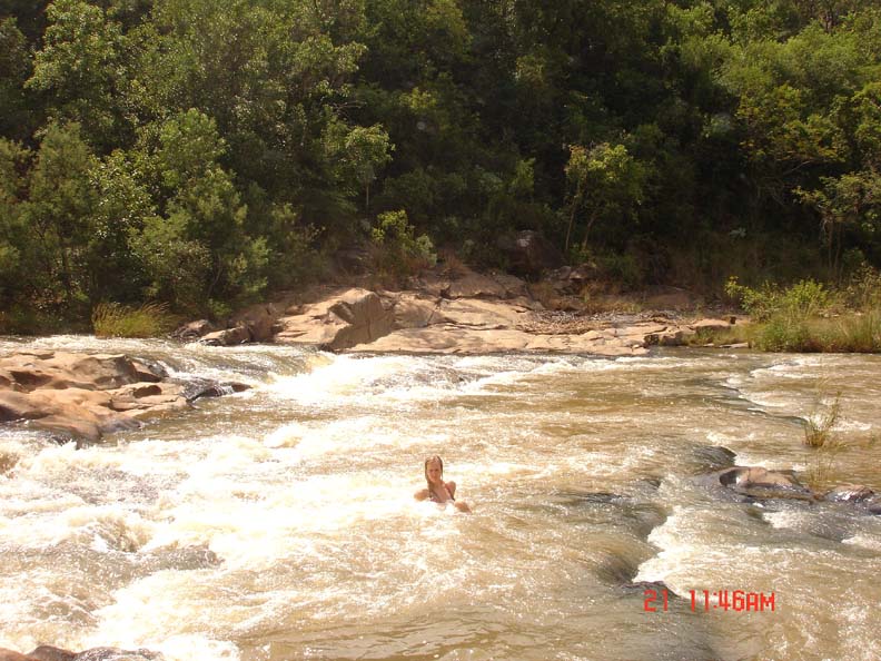 Swin in Waterval River