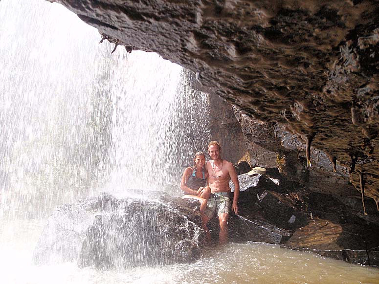 Under Lapolosa Falls